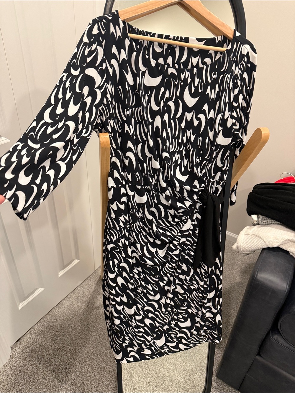 Chaus Black and White Abstract Tie-Waist Midi Dress